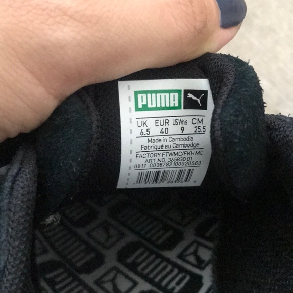 Puma suede platform shoes size 9 black - Picture 5 of 7